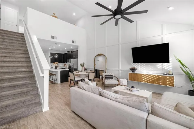 $3,700 | 4714 Arboretum Circle, Unit 102, Naples, FL 34112