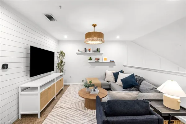 $3,700 | 4714 Arboretum Circle, Unit 102, Naples, FL 34112