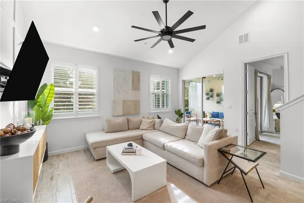 $3,700 | 4714 Arboretum Circle, Unit 102, Naples, FL 34112