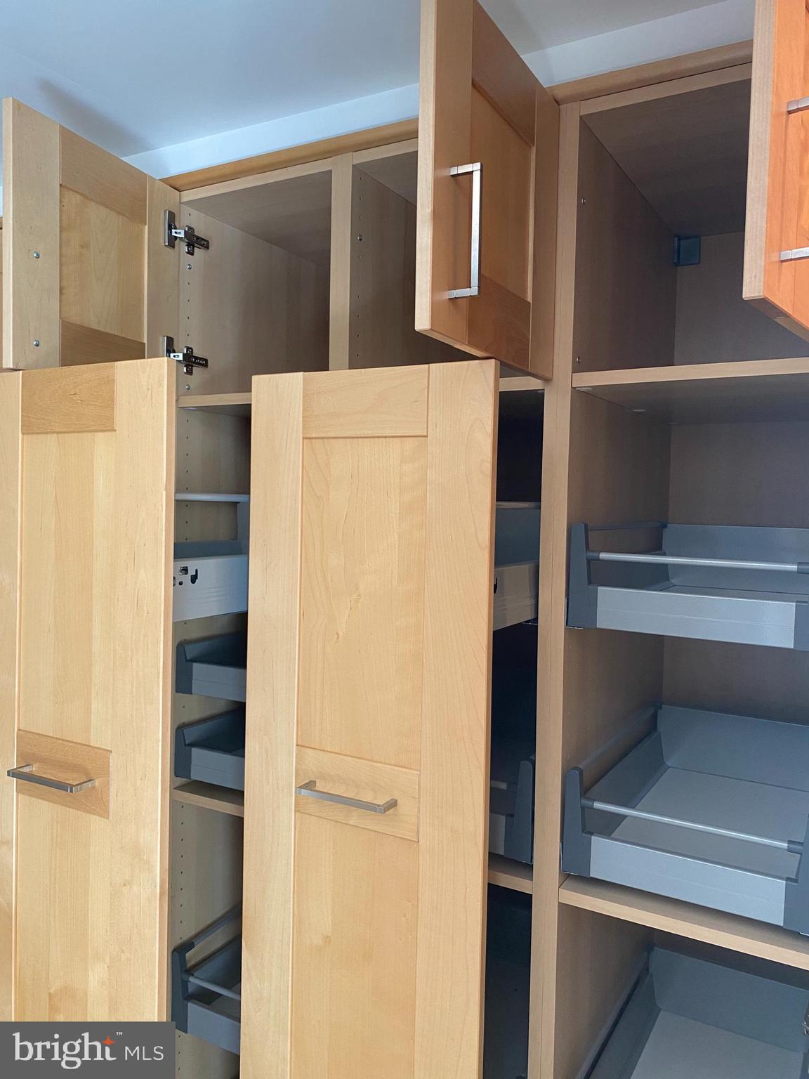 11142 Saffold Way Reston, VA 20190 - Photo 18 of 102 Wall of pantry to fill!!