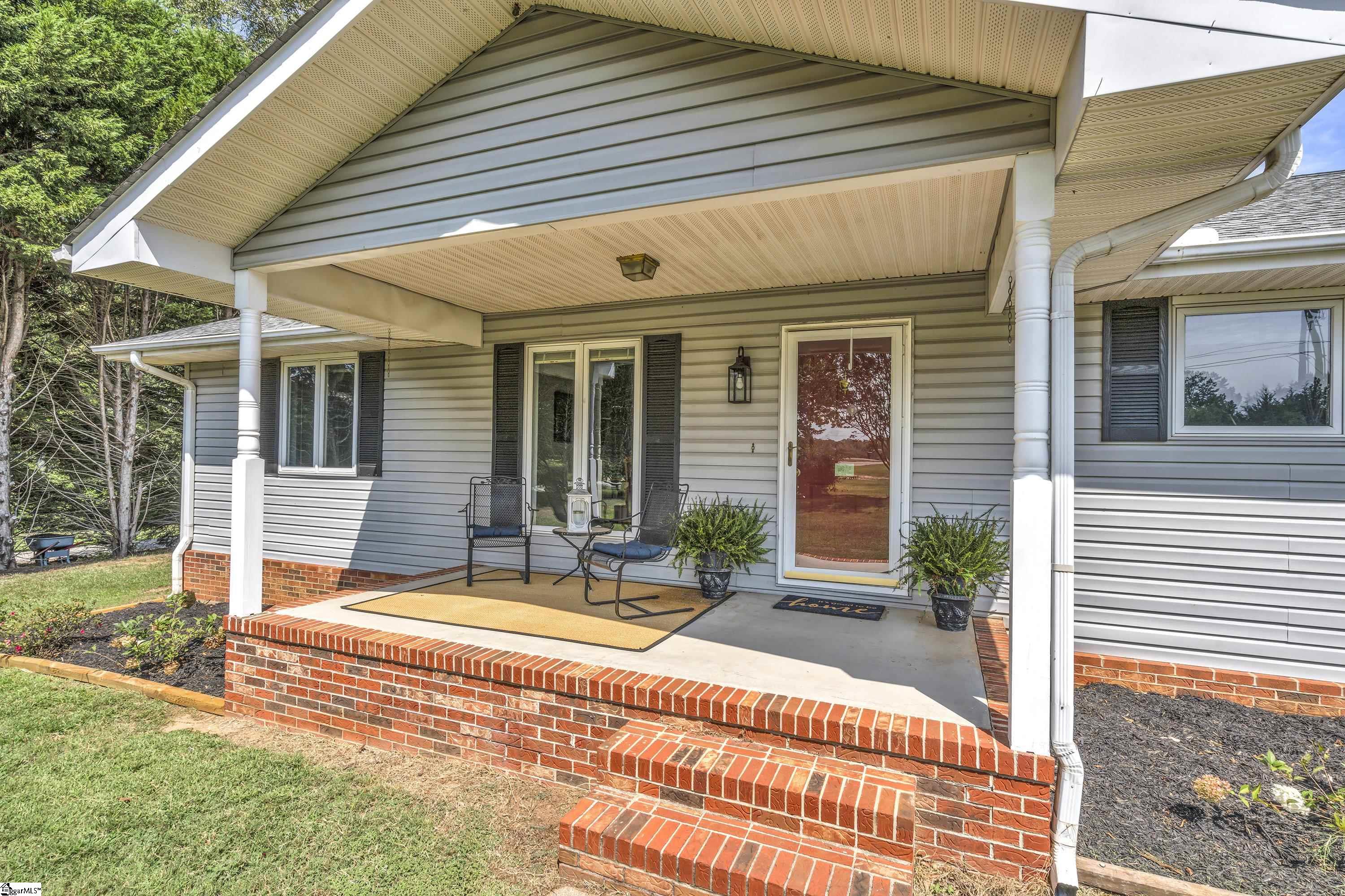 1947 Old Grove Road Piedmont, SC 29673 - Photo 2 of 36 Gallery Image 2