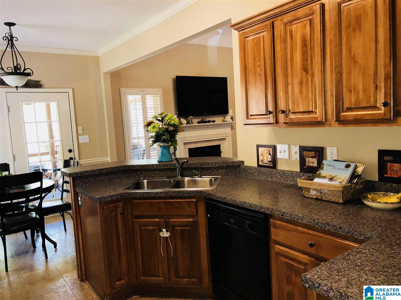 201 Cove Lane Pelham, AL 35124 - Photo 13 of 41