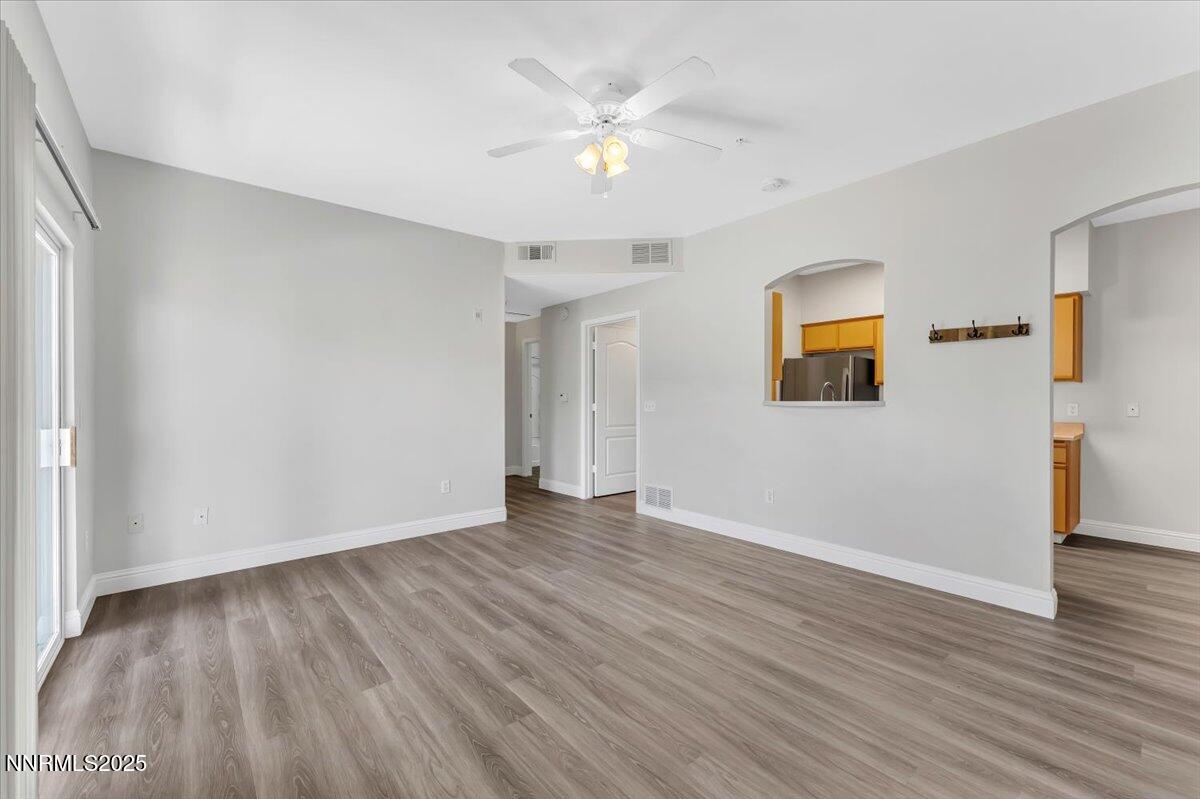 6850 Sharlands Avenue, Unit U1122 Reno, NV 89523 - Photo 6 of 25 10-6850 Sharlands Ave U1122 Reno NV 8952