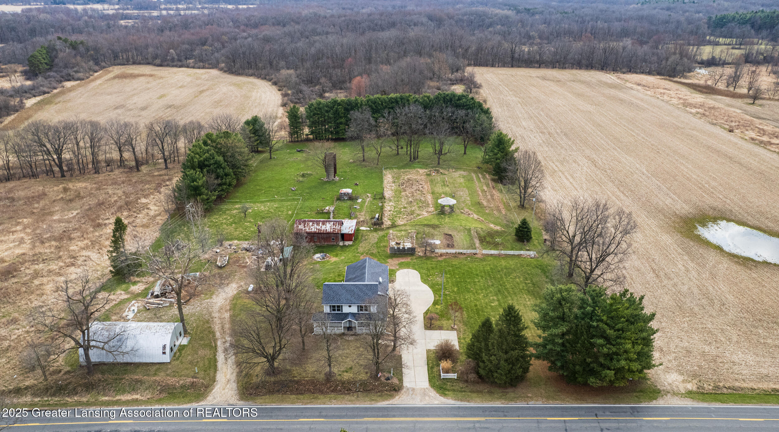 13577 Upton Road Bath, MI 48808 - Photo 36 of 43 Aerial