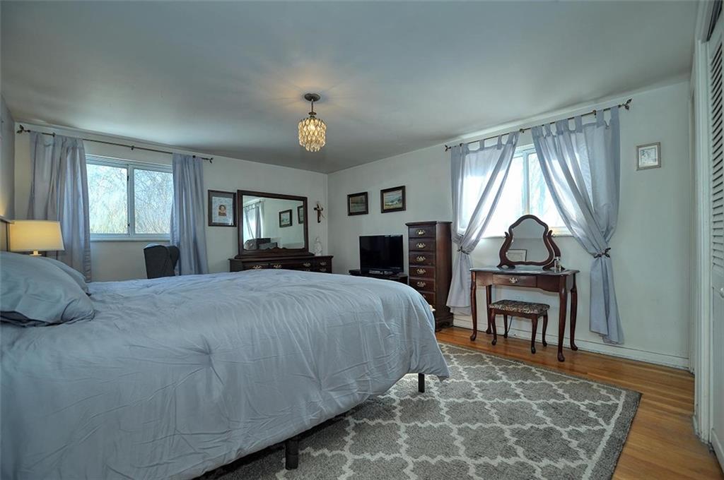 3506 Ridgewood Drive Pittsburgh, PA 15235 - Photo 9 of 26