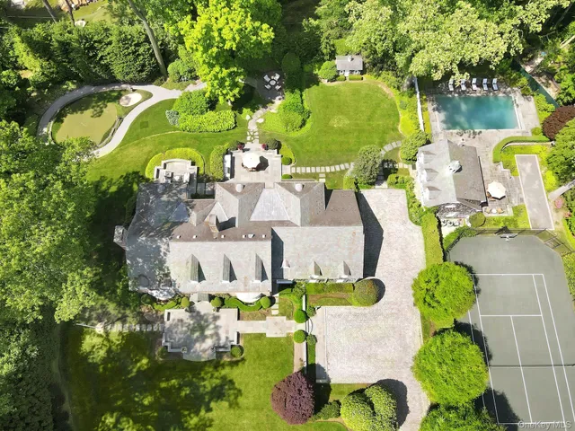 $8,598,000 | 191 Elderfields Road, Manhasset, NY 11030