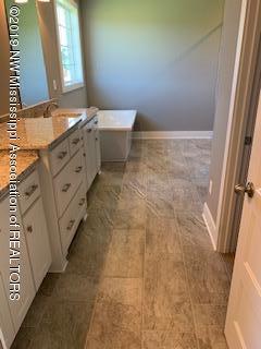 4642 Balterson Loop South Olive Branch, MS 38654 - Photo 14 of 21 IMG_4968