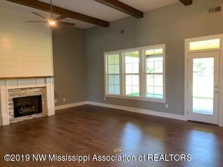 4642 Balterson Loop South Olive Branch, MS 38654 - Photo 7 of 21 IMG_4978