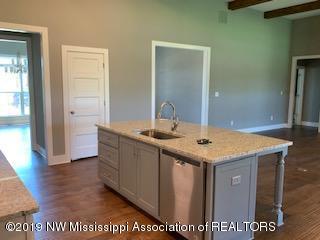 4642 Balterson Loop South Olive Branch, MS 38654 - Photo 10 of 21 IMG_4998
