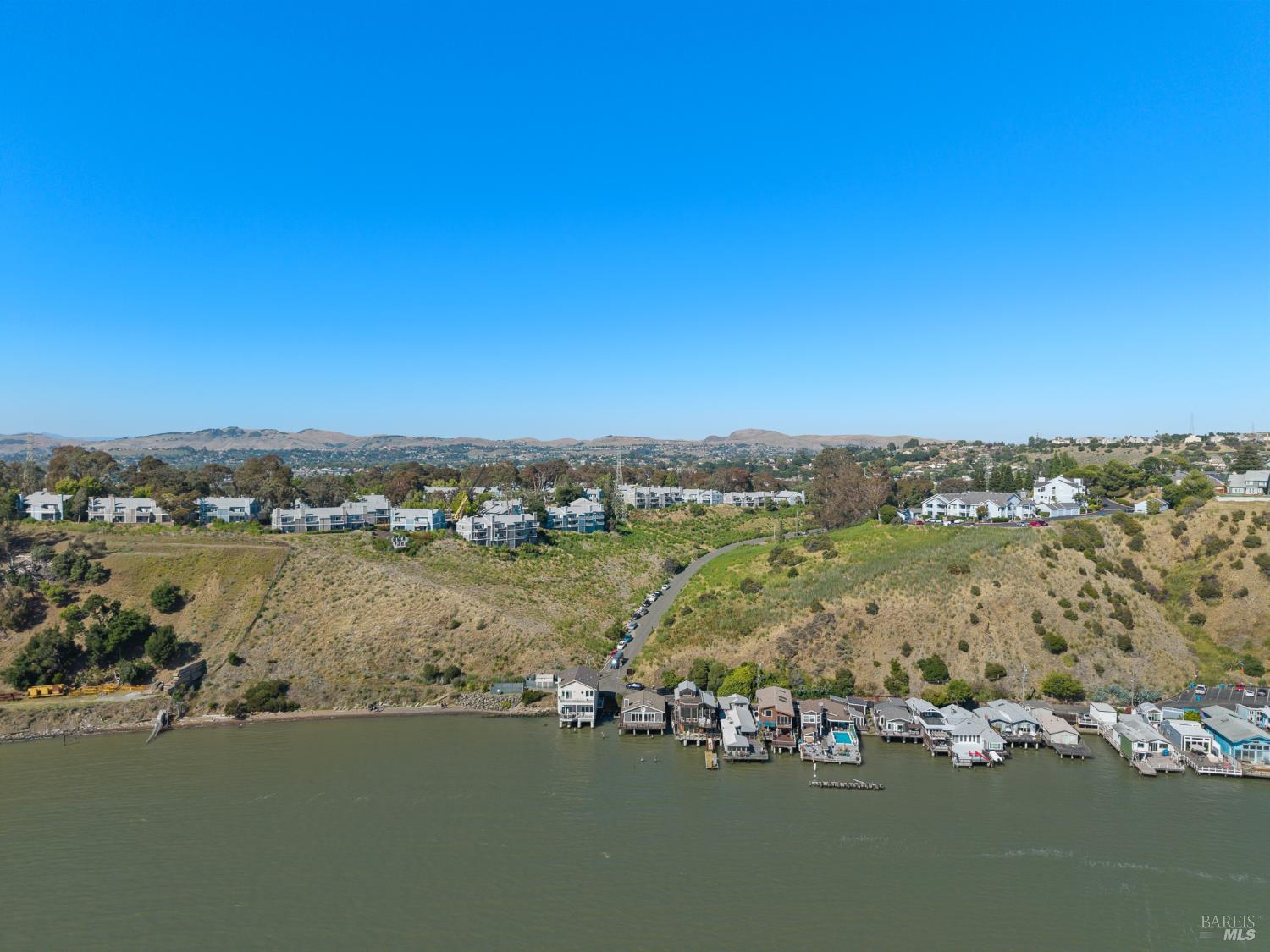 2 Sandy Beach Road Vallejo, CA 94590 - Photo 5 of 35