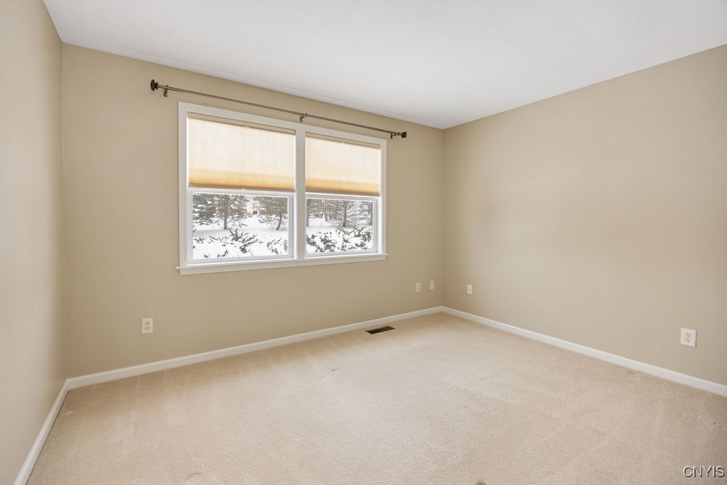 5103 Hardstone Road DeWitt, NY 13078 - Photo 28 of 46