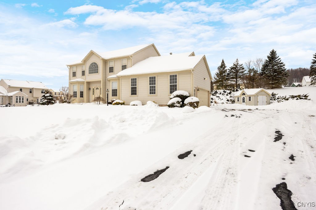 5103 Hardstone Road DeWitt, NY 13078 - Photo 3 of 46