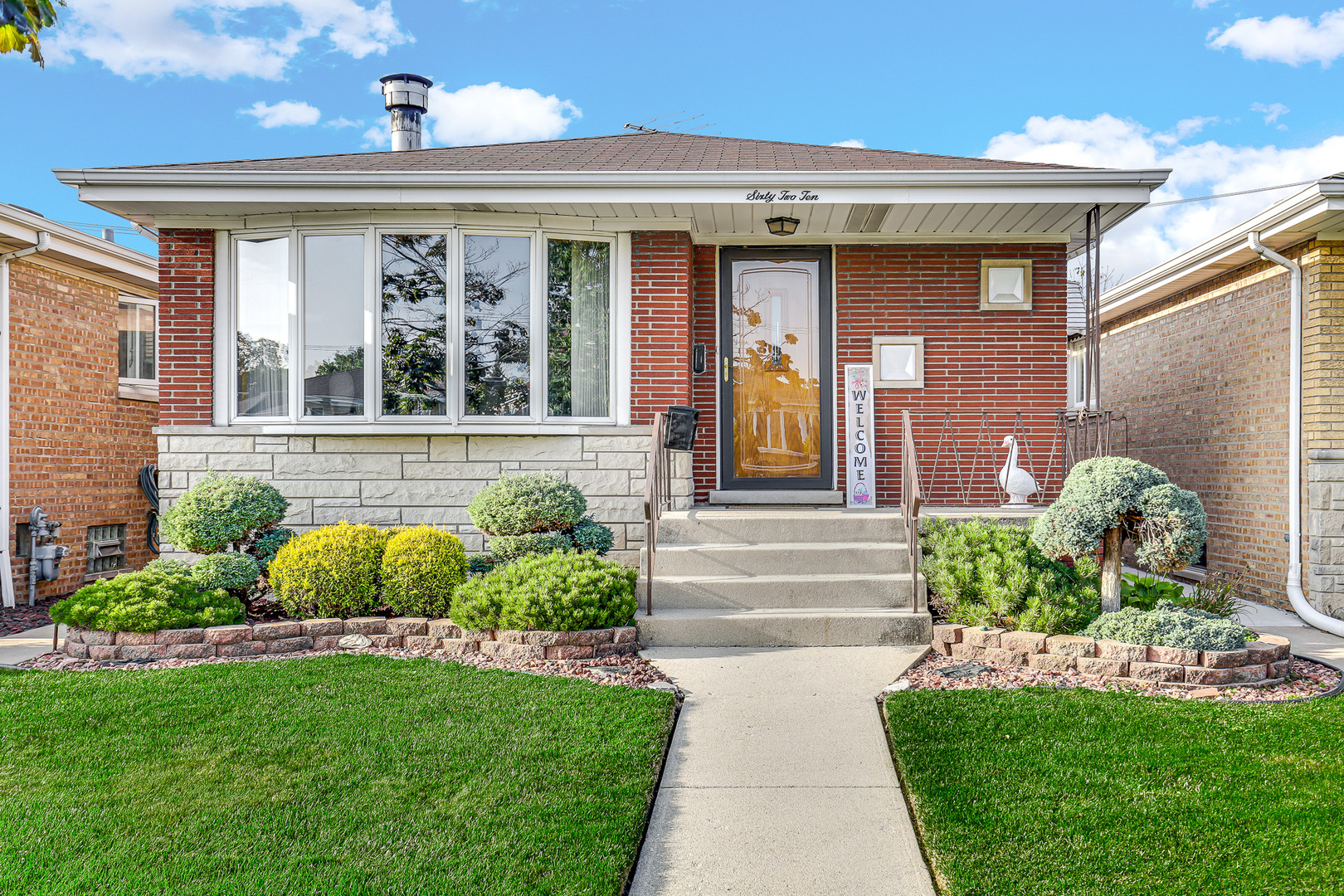 6210 West 64th Street Chicago, IL 60638 - Photo 2 of 24