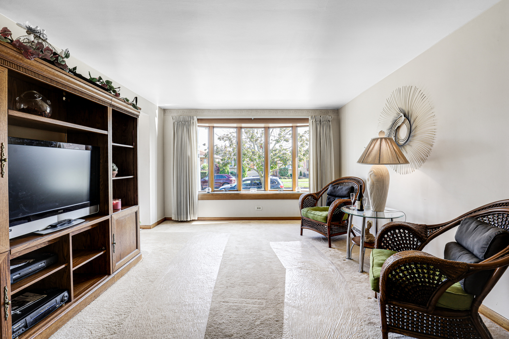 6210 West 64th Street Chicago, IL 60638 - Photo 3 of 24