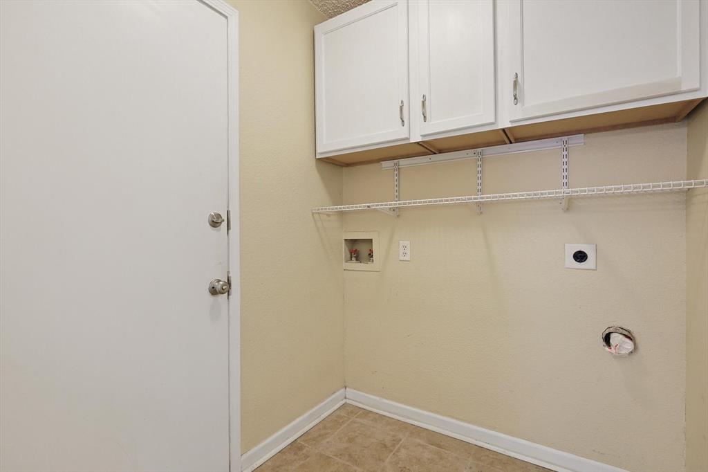 266 Pinyon Lane Coppell, TX 75019 - Photo 17 of 20 a bathroom with a shower