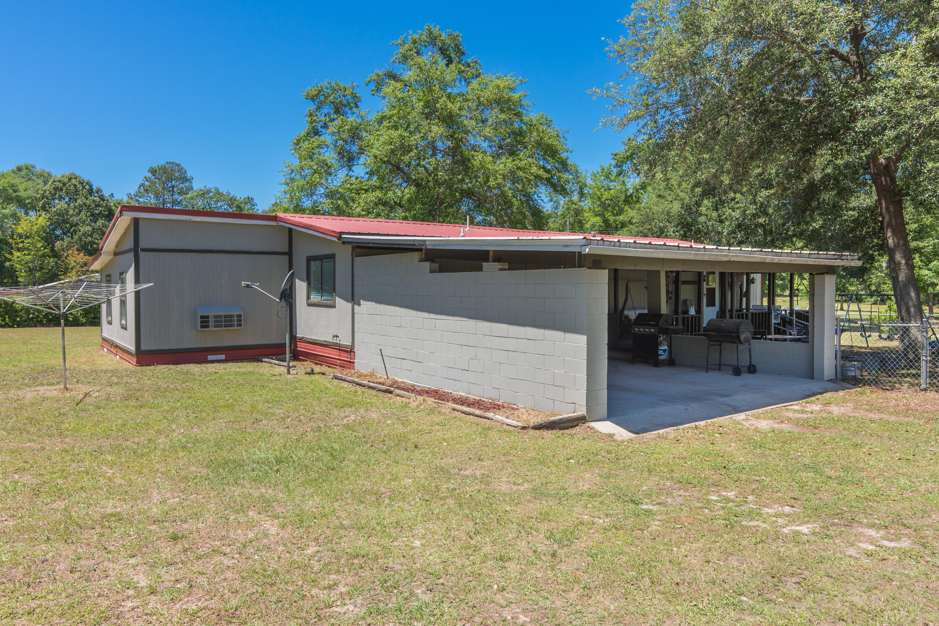 9176 Pleasant Home Church Road Holt, FL 32564 - Photo 13 of 45 Gallery Image 13