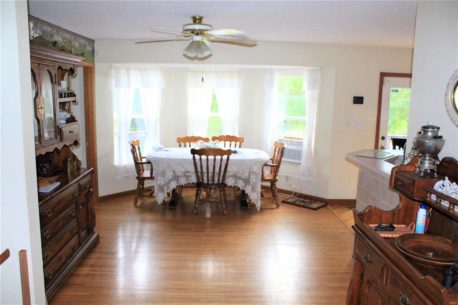 8372 Ridge Road Baldwin, IL 62217 - Photo 14 of 53
