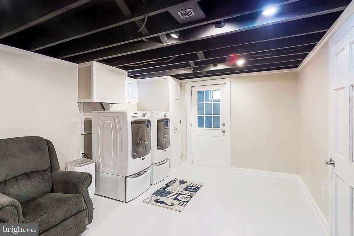 1026 Turkey Point Road Edgewater, MD 21037 - Photo 24 of 37 Laundry and wak out stairs