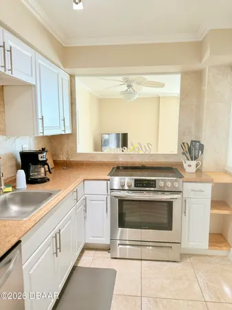 $1,750 | 2800 North Atlantic Avenue, Unit 907, Daytona Beach, FL 32118