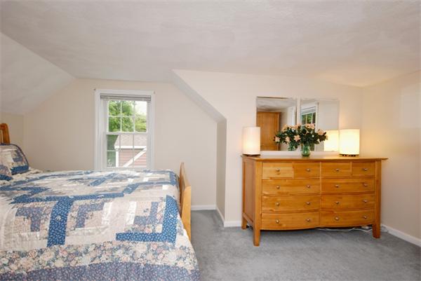 59 Harding Road Lexington, MA 02420 - Photo 8 of 9