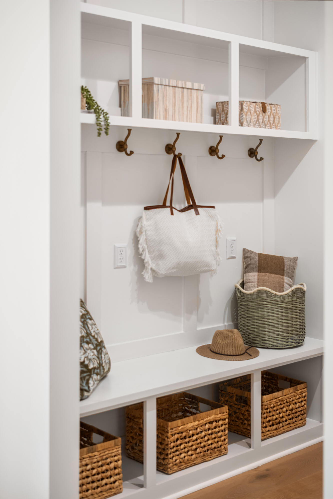 727 McCants Drive Mount Pleasant, SC 29464 - Photo 40 of 92 727 McCants Drive_Eterna_Media-41