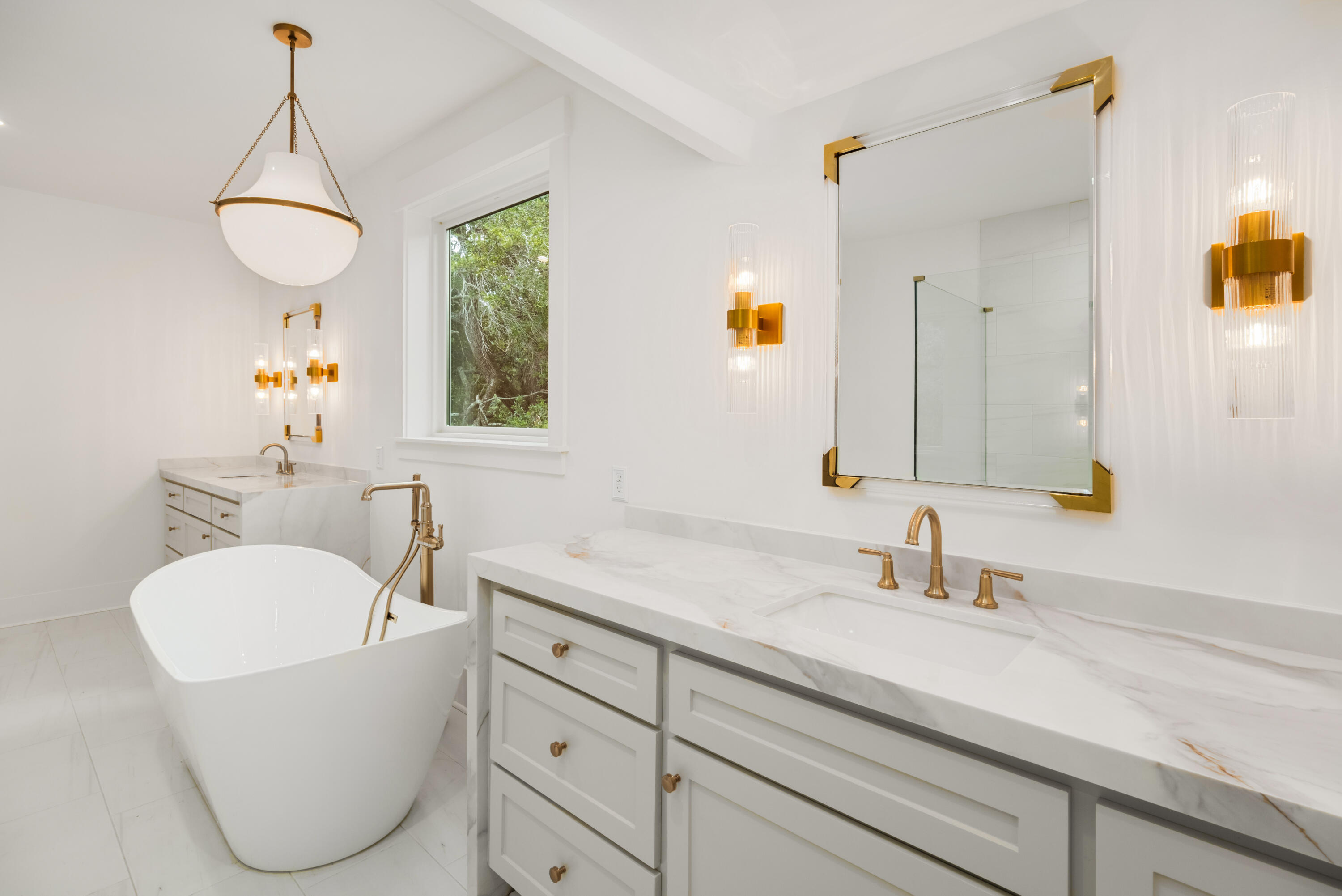 727 McCants Drive Mount Pleasant, SC 29464 - Photo 70 of 92 727 McCants Drive_Eterna_Media-72