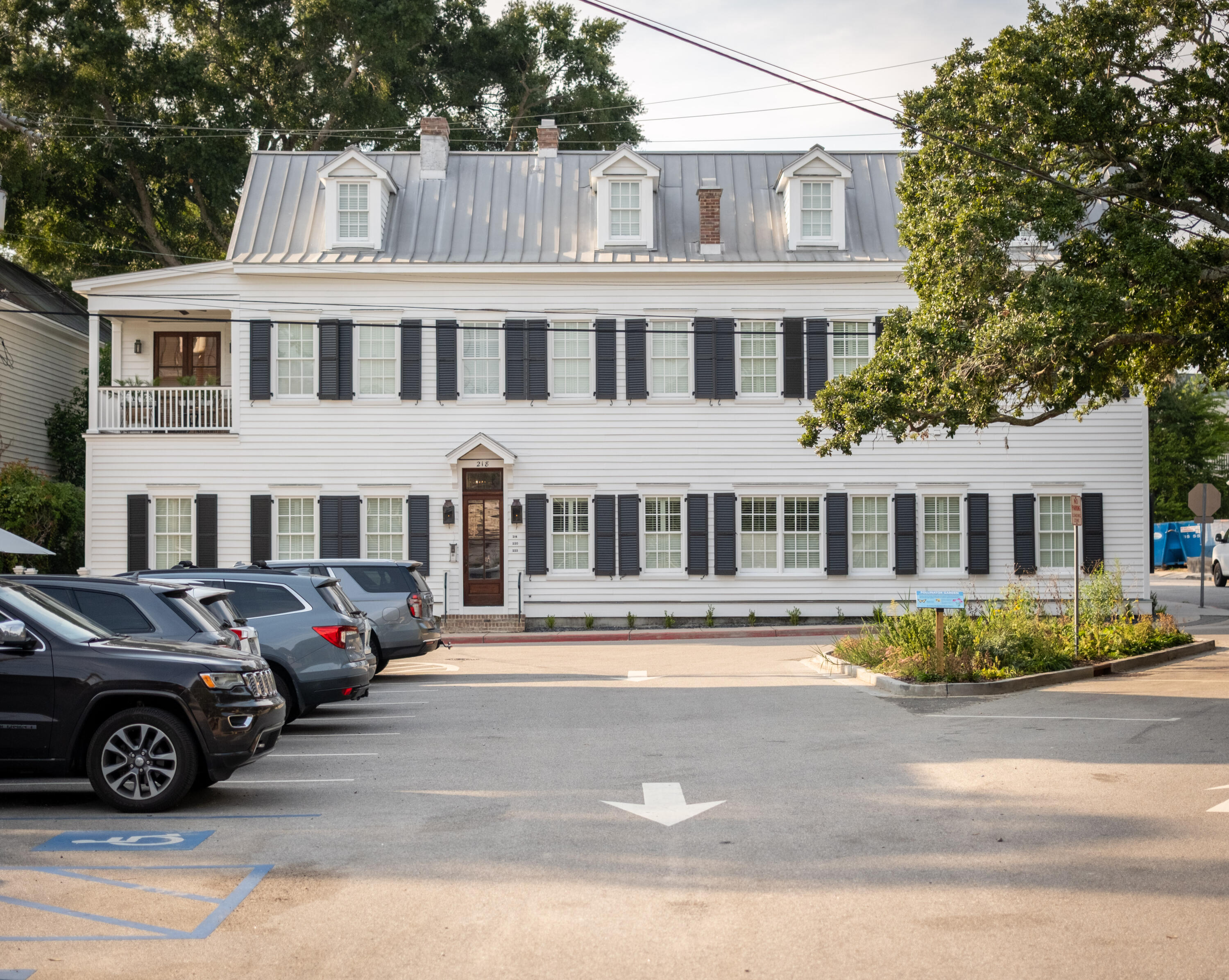 727 McCants Drive Mount Pleasant, SC 29464 - Photo 90 of 92 Old Village_Eterna_Media-7