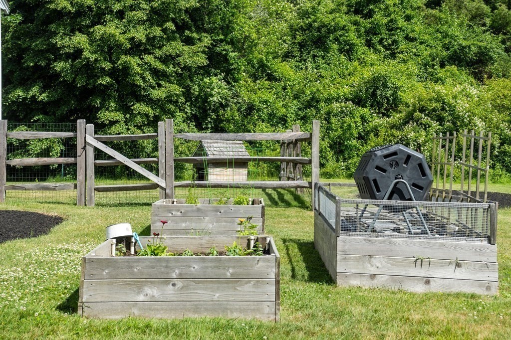 98 Gleasondale Road Stow, MA 01775 - Photo 27 of 28 Gallery Image 27