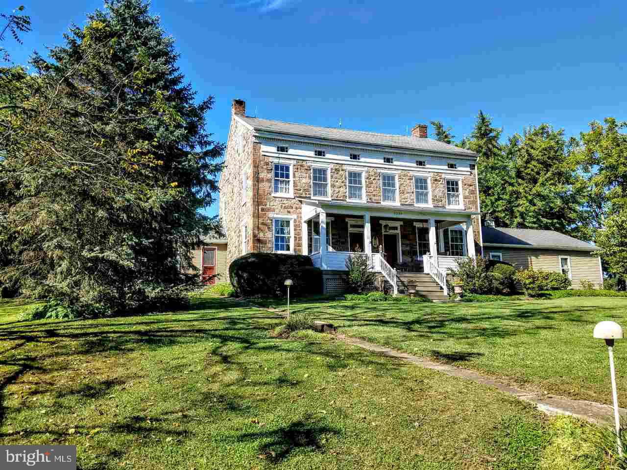 5526 Pine Road Thomasville, PA 17364 - Photo 2 of 36 Gallery Image 2