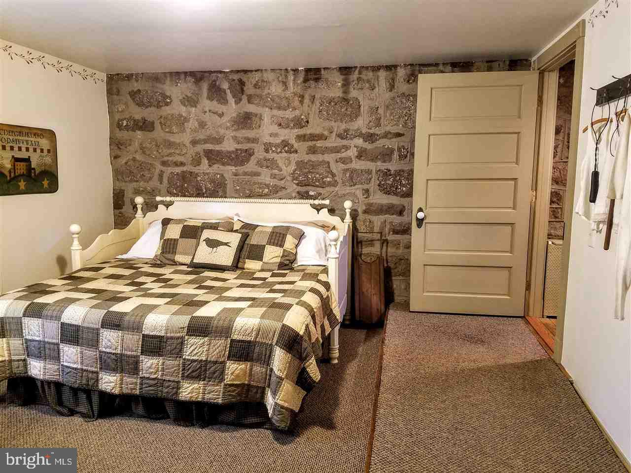5526 Pine Road Thomasville, PA 17364 - Photo 21 of 36 Gallery Image 21