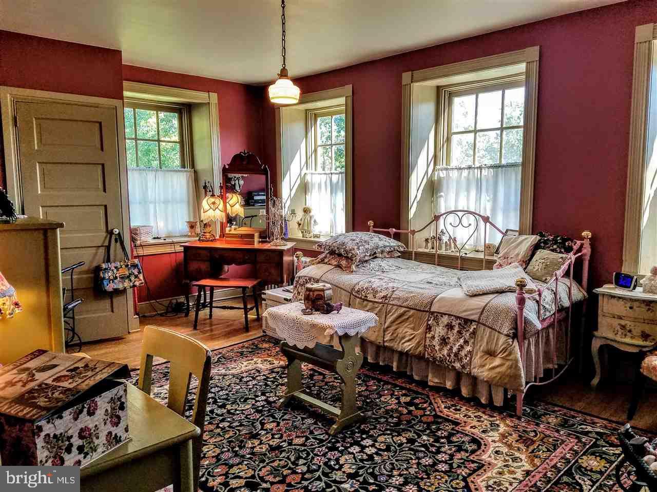 5526 Pine Road Thomasville, PA 17364 - Photo 26 of 36 Gallery Image 26