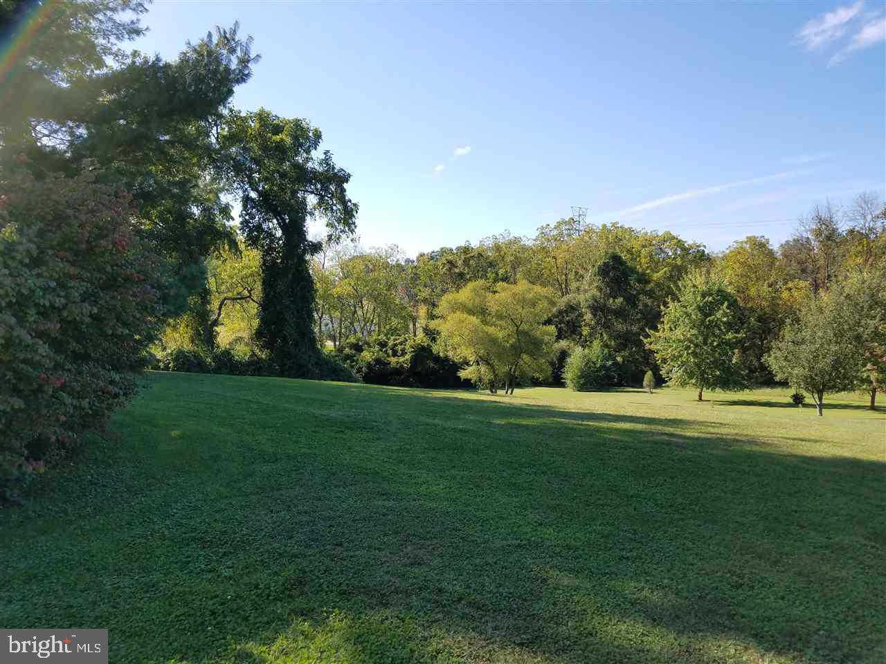 5526 Pine Road Thomasville, PA 17364 - Photo 5 of 36 Gallery Image 5