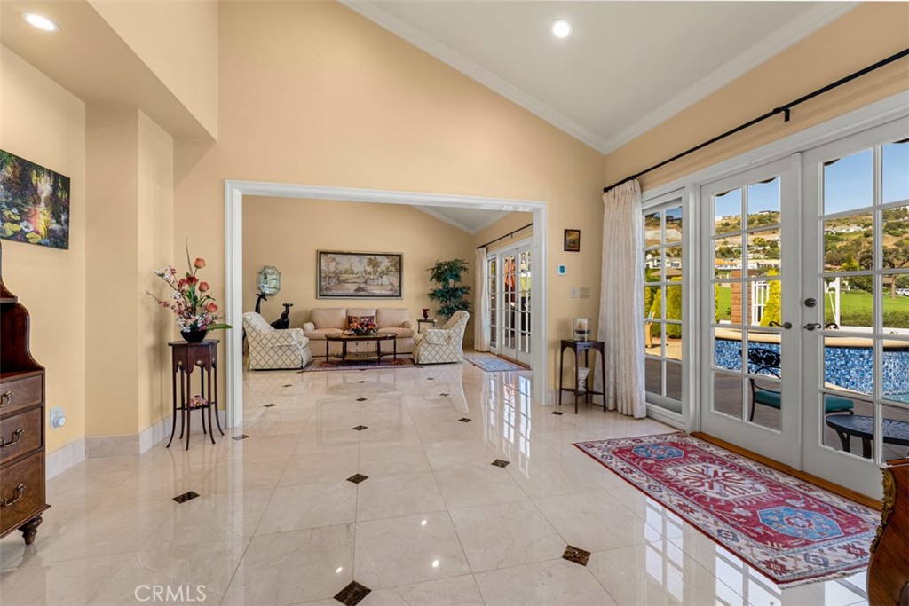 32432 Via Antibes Dana Point, CA 92629 - Photo 15 of 44