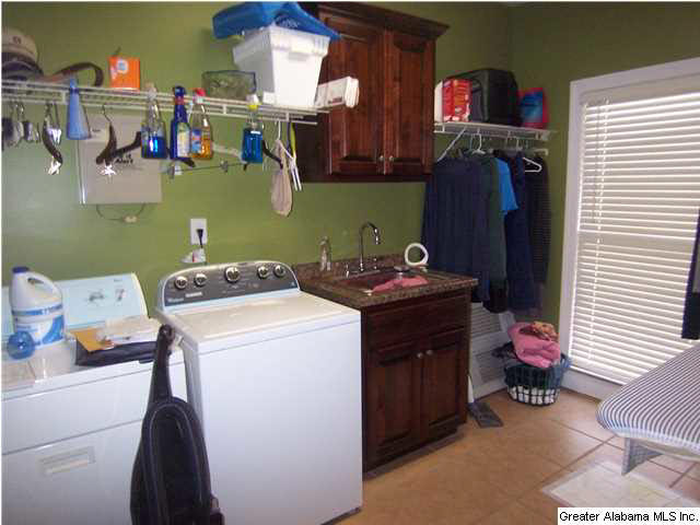 790 Gable Drive Center Point, AL 35215 - Photo 9 of 27