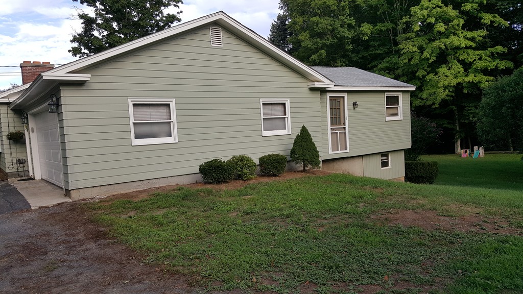 8 Bromley Road Huntington, MA 01050 - Photo 12 of 12