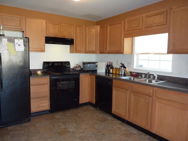 2742 Rothe Lane Indianapolis, IN 46229 - Photo 3 of 11 Gallery Image 3