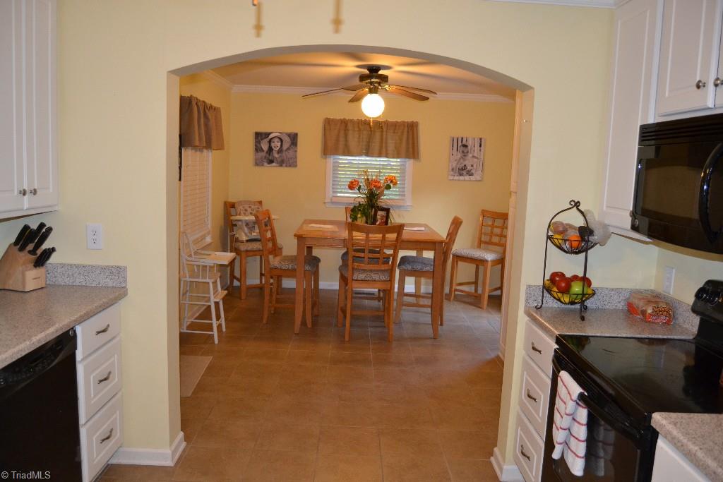 4370 Plum Tree Road Climax, NC 27233 - Photo 3 of 20 Gallery Image 3