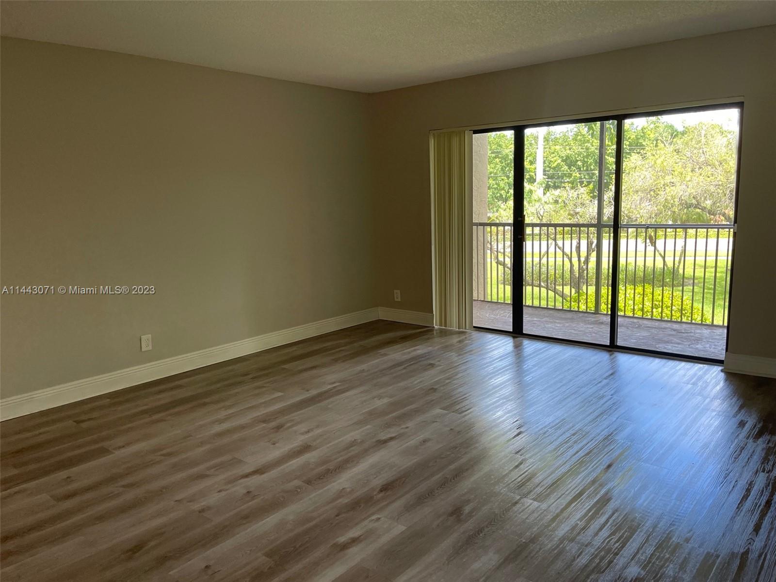 380 Racquet Club Road, Unit 205 Weston, FL 33326 - Photo 10 of 12 Gallery Image 10