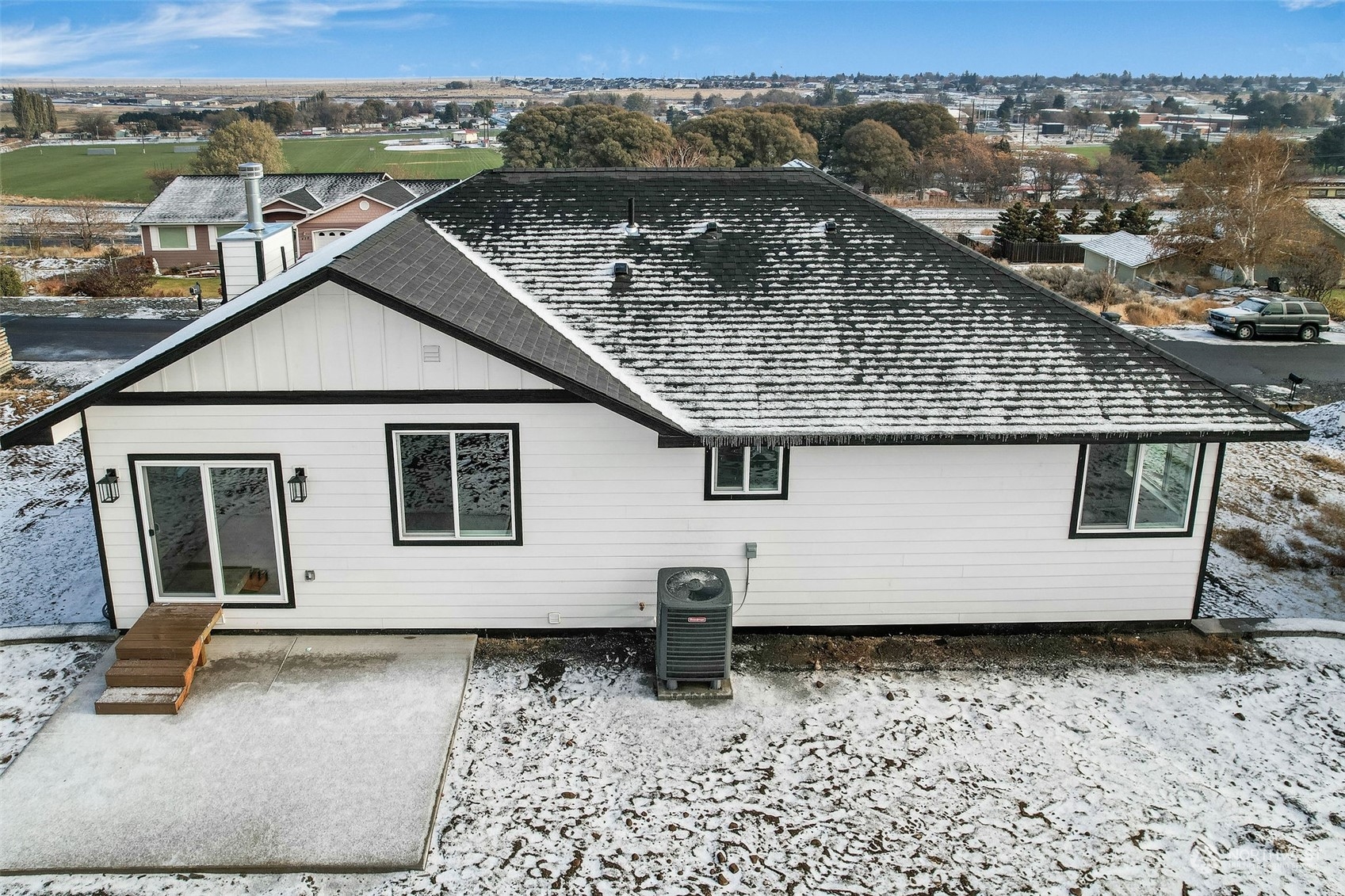 431 Strand Road Ephrata, WA 98823 - Photo 3 of 39 a aerial view of a house with a yard