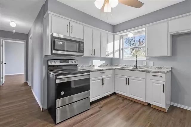 $1,050 | 732 East Morton Street, Denison, TX 75021