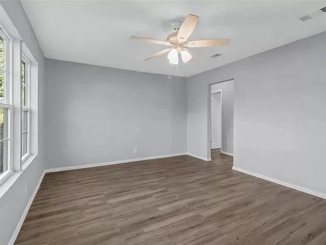 $1,050 | 732 East Morton Street, Denison, TX 75021