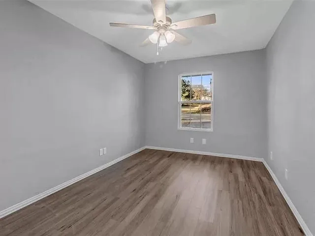 $1,050 | 732 East Morton Street, Denison, TX 75021