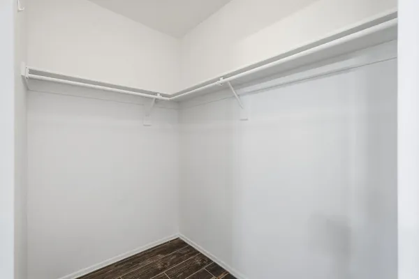 $2,295 | 714 East Michigan Avenue, Phoenix, AZ 85022