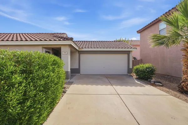 $2,295 | 714 East Michigan Avenue, Phoenix, AZ 85022