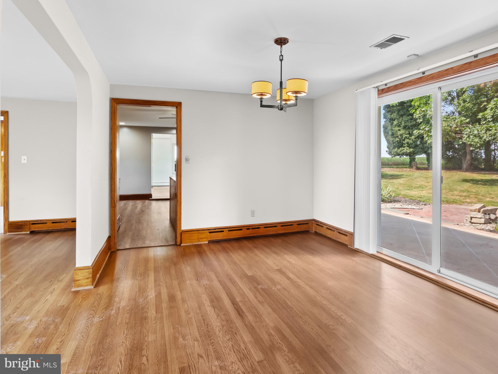 14958 New Windsor Road New Windsor, MD 21776 - Photo 8 of 38 Dining Room