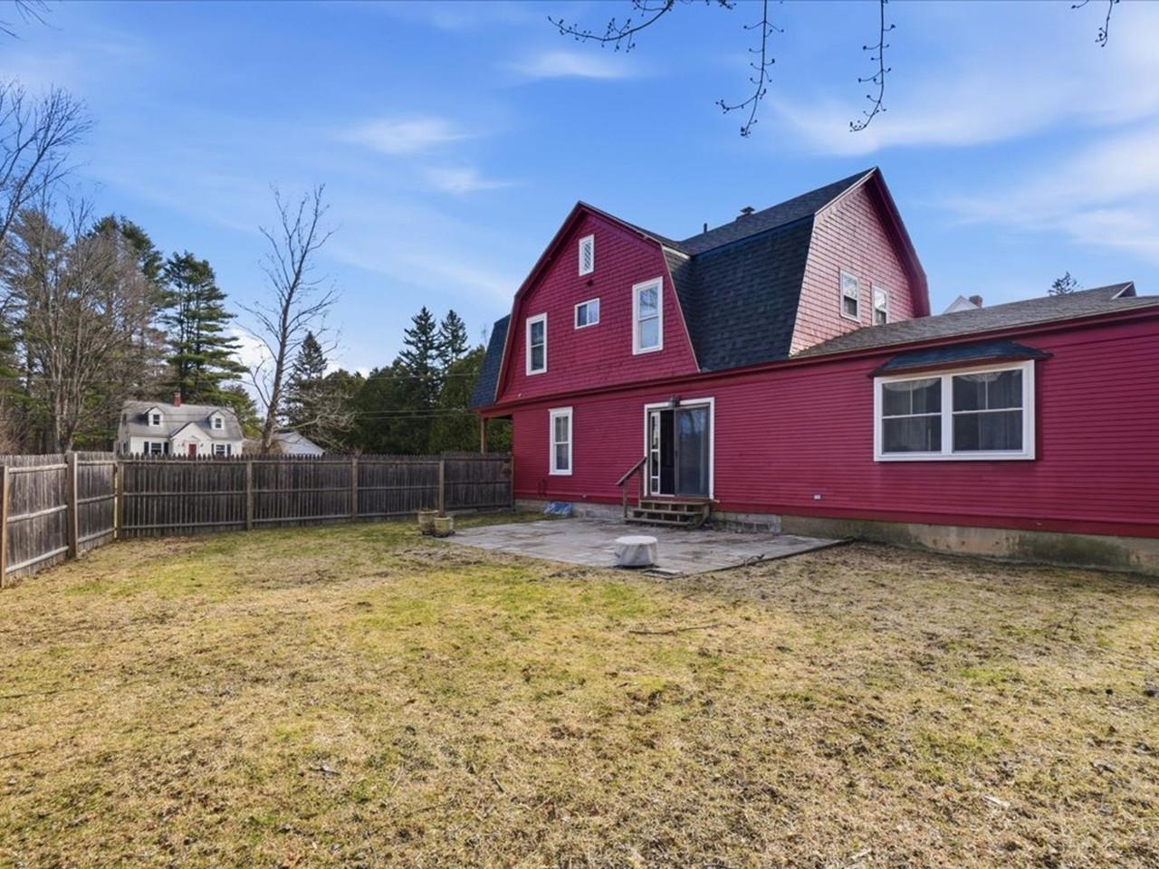 119 Washington Street Northfield, VT 05663 - Photo 9 of 46