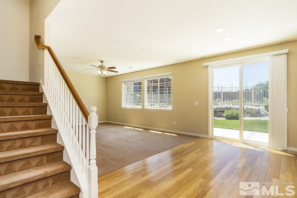 10797 Grayslake Drive Reno, NV 89521 - Photo 5 of 25 Photo 5