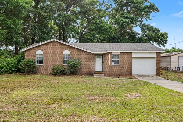 $200,000 | 4637 Dean Drive, Pace, FL 32571