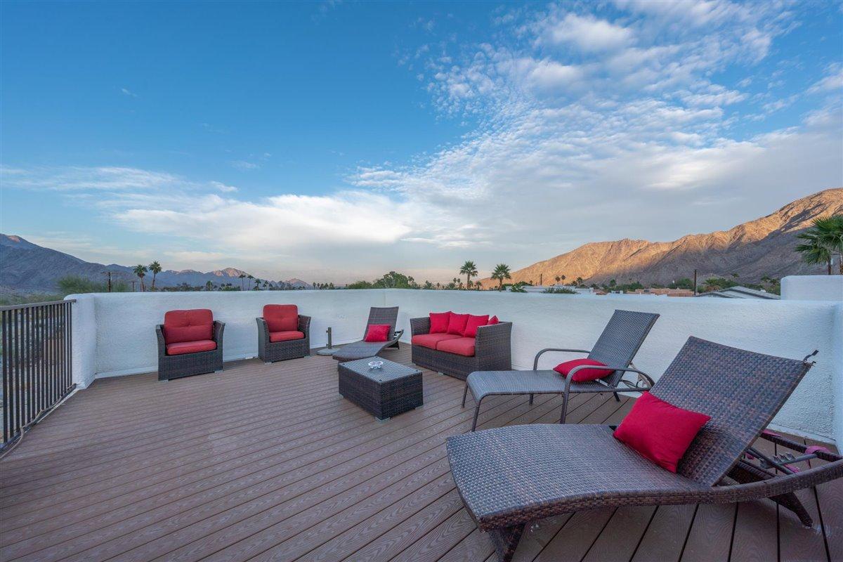 54885 Avenida Madero La Quinta, CA 92253 - Photo 16 of 56 24-Photo-24