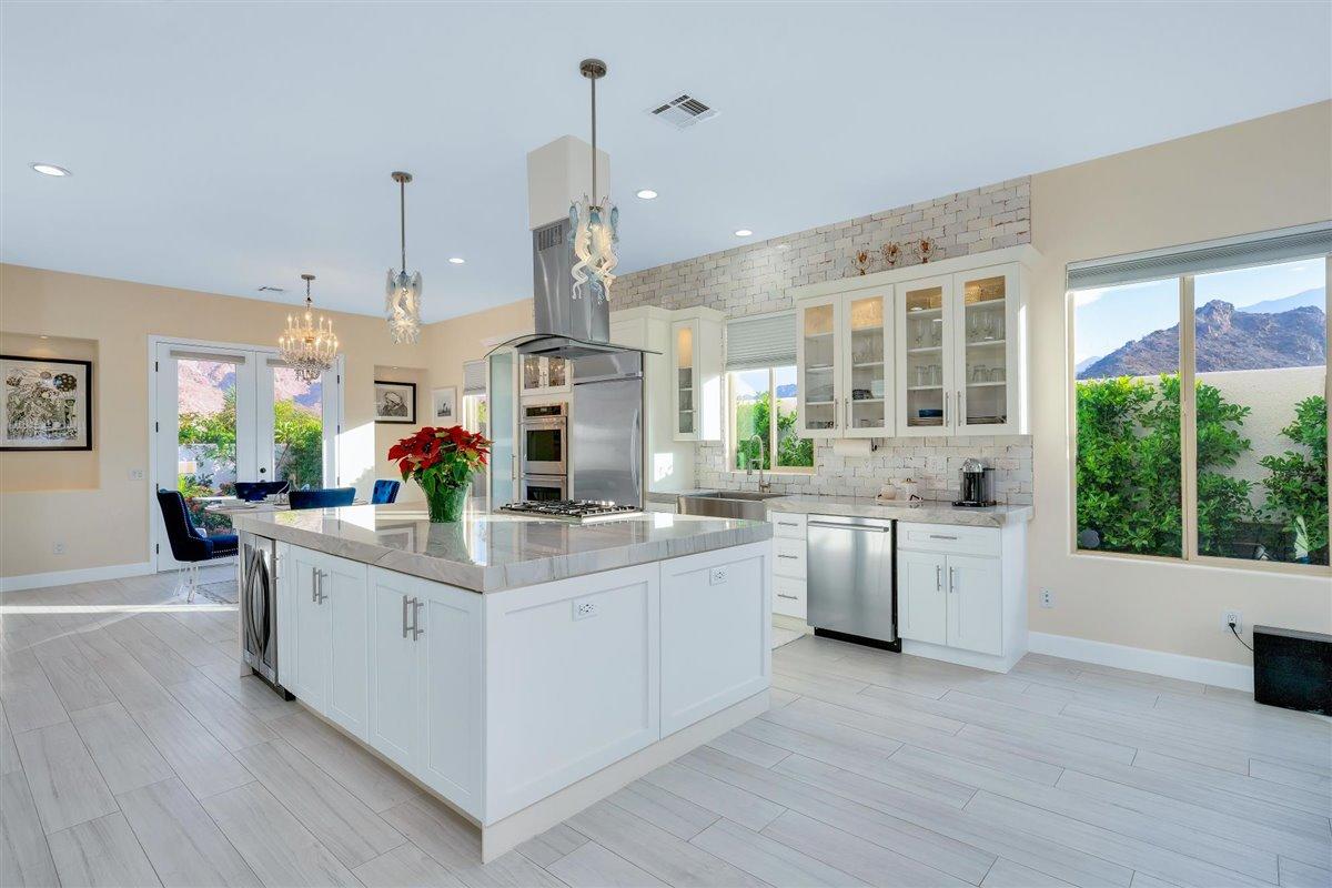 54885 Avenida Madero La Quinta, CA 92253 - Photo 25 of 56 33-Photo-33
